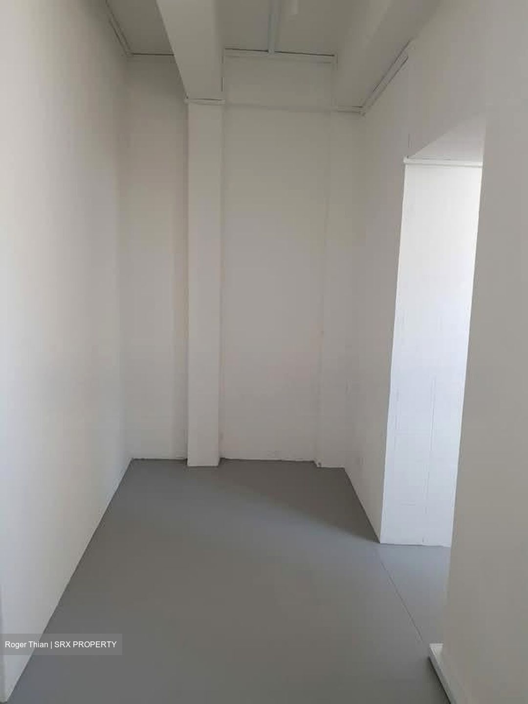 Temple Street (D1), Office #598109301